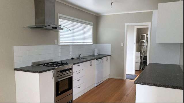 24 Brocas Avenue Hillcrest_2