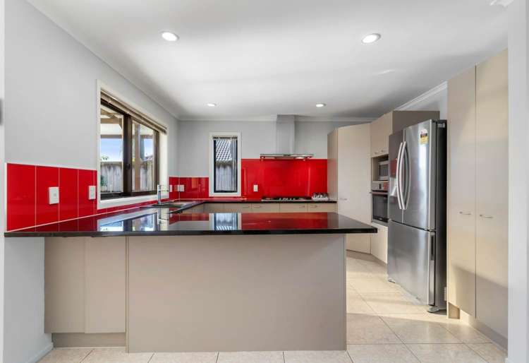4 Shingleton Lane Flat Bush_7