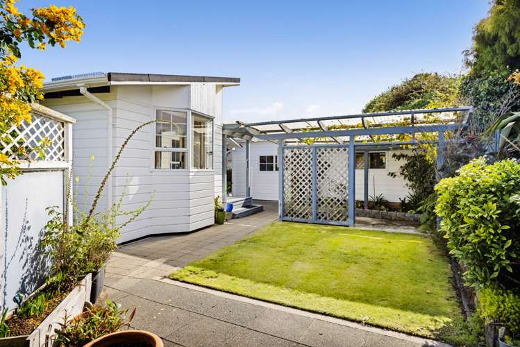 8A Grant Vc Street Hawera_19