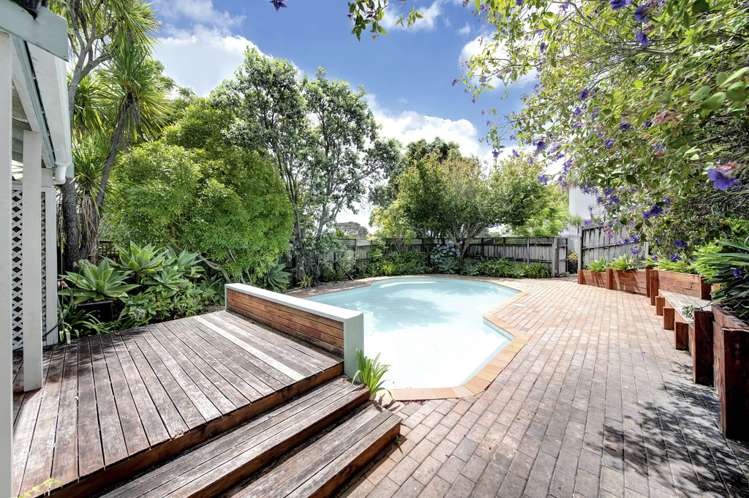 12/24 Beswick Place Birkdale_16