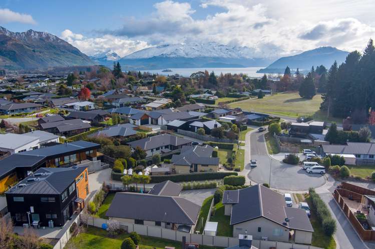 12b Alpha Close Wanaka_20