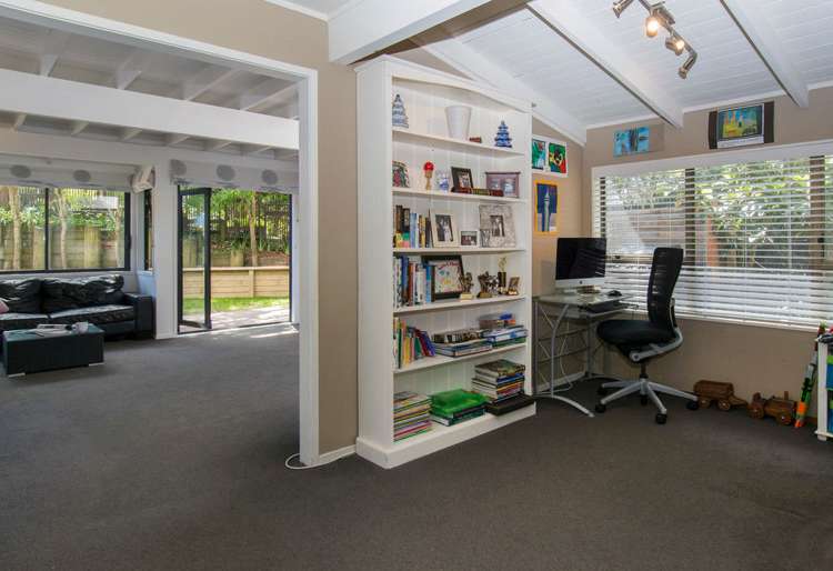 19 Tanglewood Place Cockle Bay_24