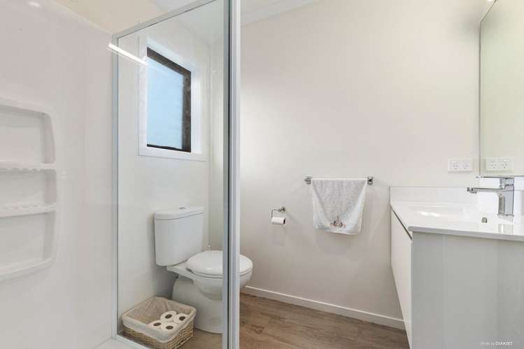 10 Trosk Place Waiuku_13
