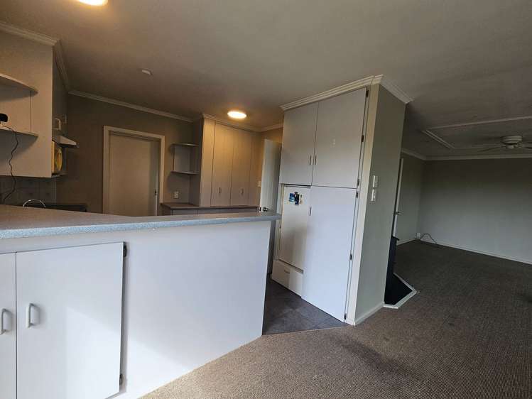 88 Howell Road Totara Valley_9