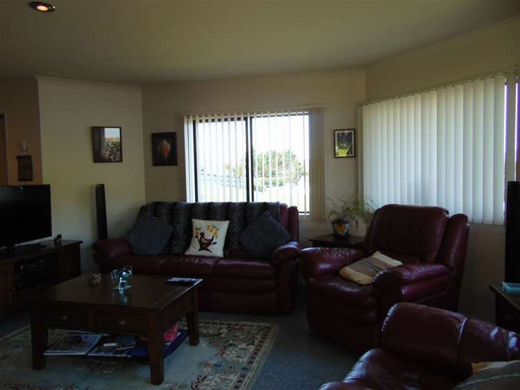 6 Colebrook Road Waihi_4