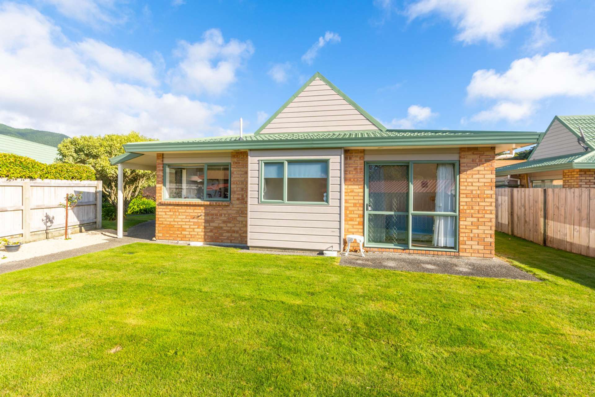 6/17 Redwood Close Paraparaumu_0