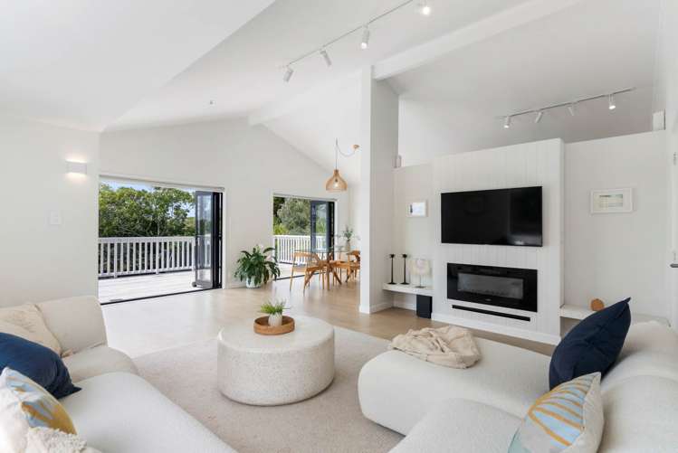 42 Deuxberry Avenue Northcote_5