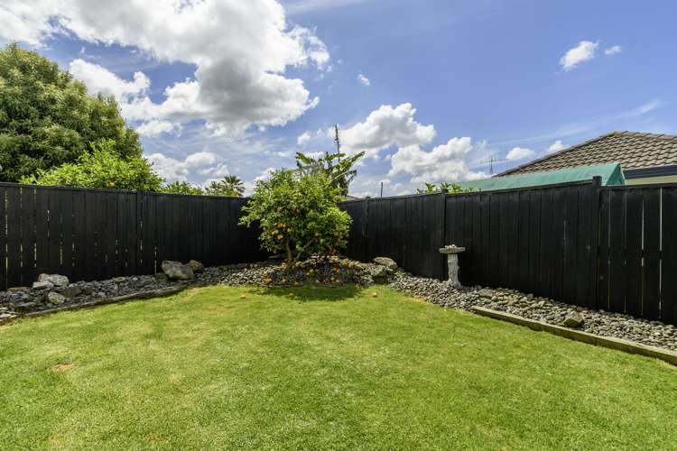 6 Mahonia Place Pyes Pa_26