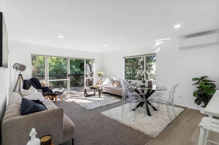 2/20 Carina Crescent Torbay_16