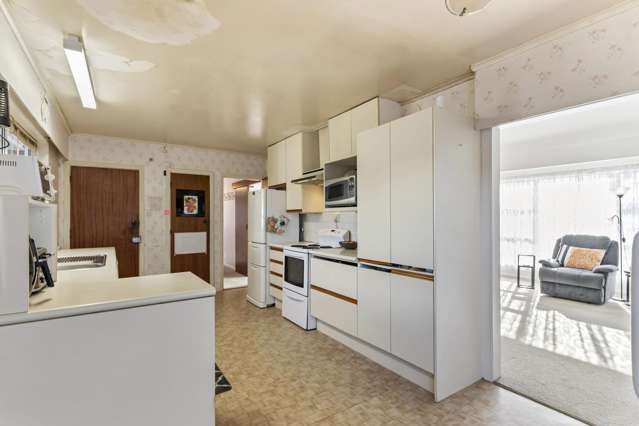 7 Fairclough Road Beach Haven_2