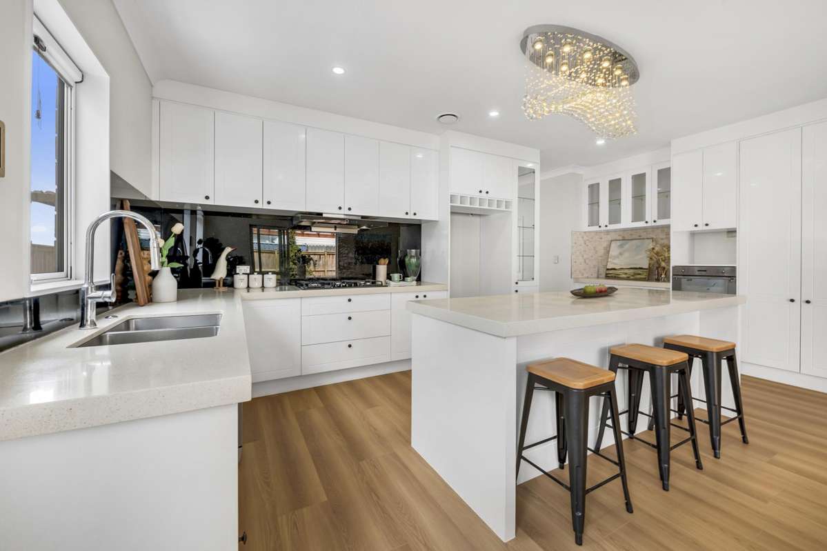 73 Rosewell Crescent_2
