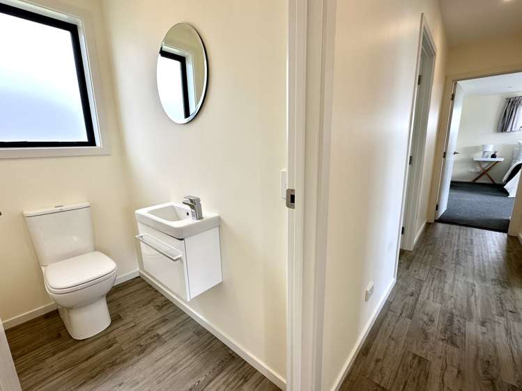 8 Chatham Rise Seaward Bush_29