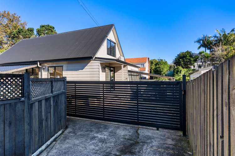 5B The Drive Epsom_6