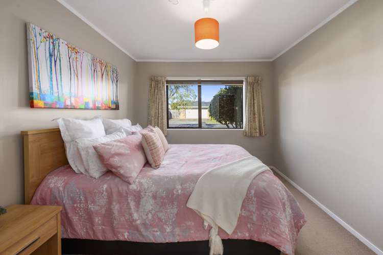 19 Robertson Street Glenholme_9