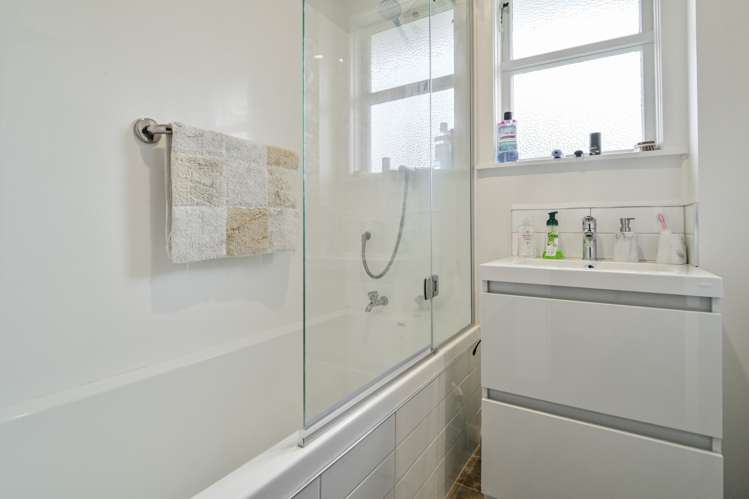 731 Ngaio Street Mahora_6