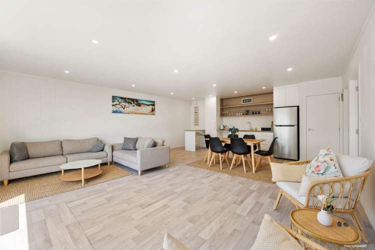 459 Grahams Beach Road Awhitu_16