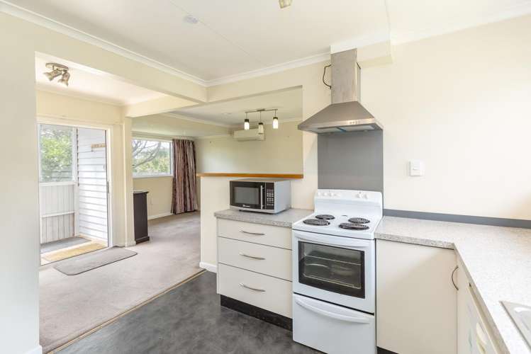 38 Wakefield Street Featherston_3