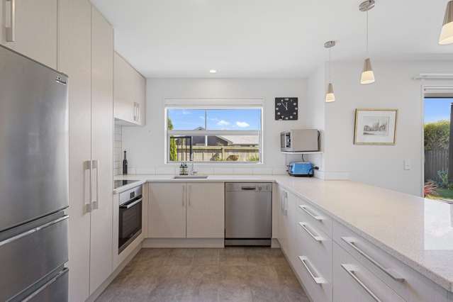 36 Sapphire Street Casebrook_2