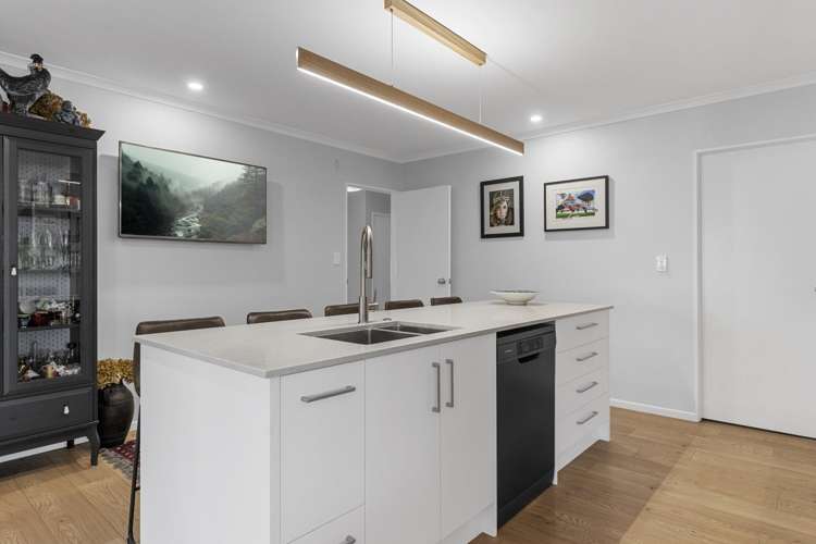 29 Mcleod Place Papamoa_13