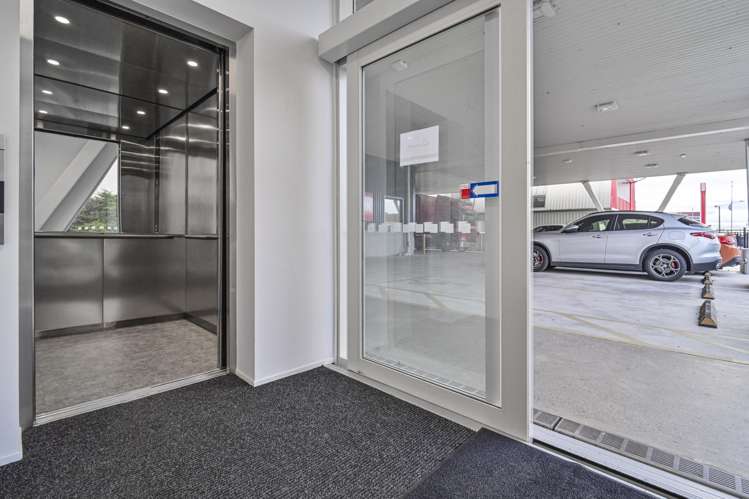 105 Ford Road Onekawa_4