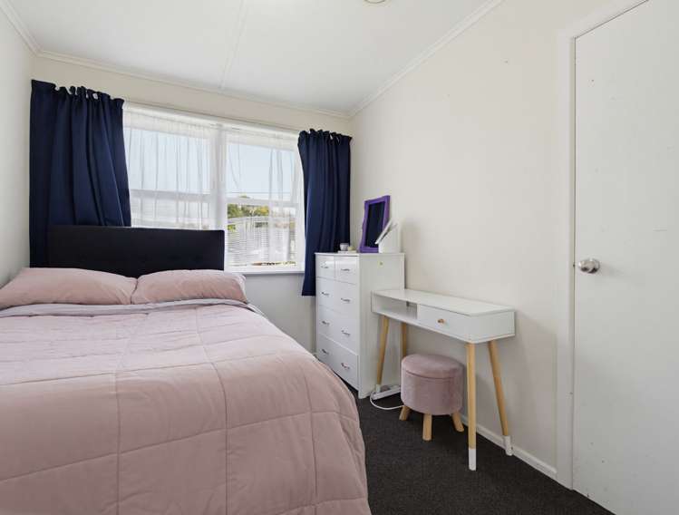 4 Pukeko Street Hillcrest_18