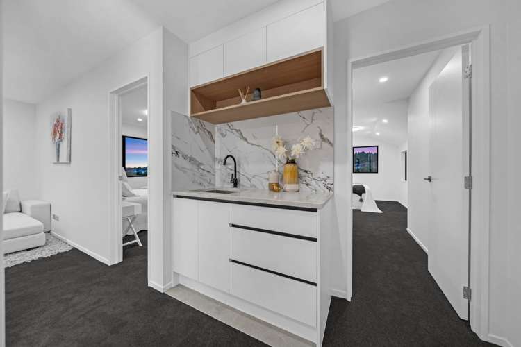 26 Castlebane Drive Flat Bush_12