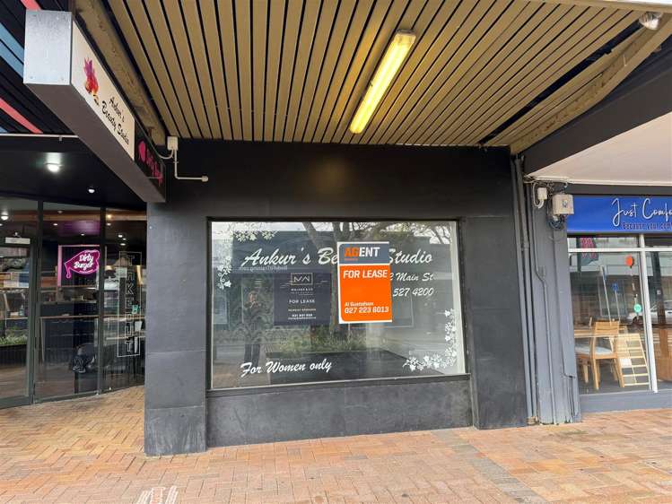 142 Main Street Upper Hutt Central_2