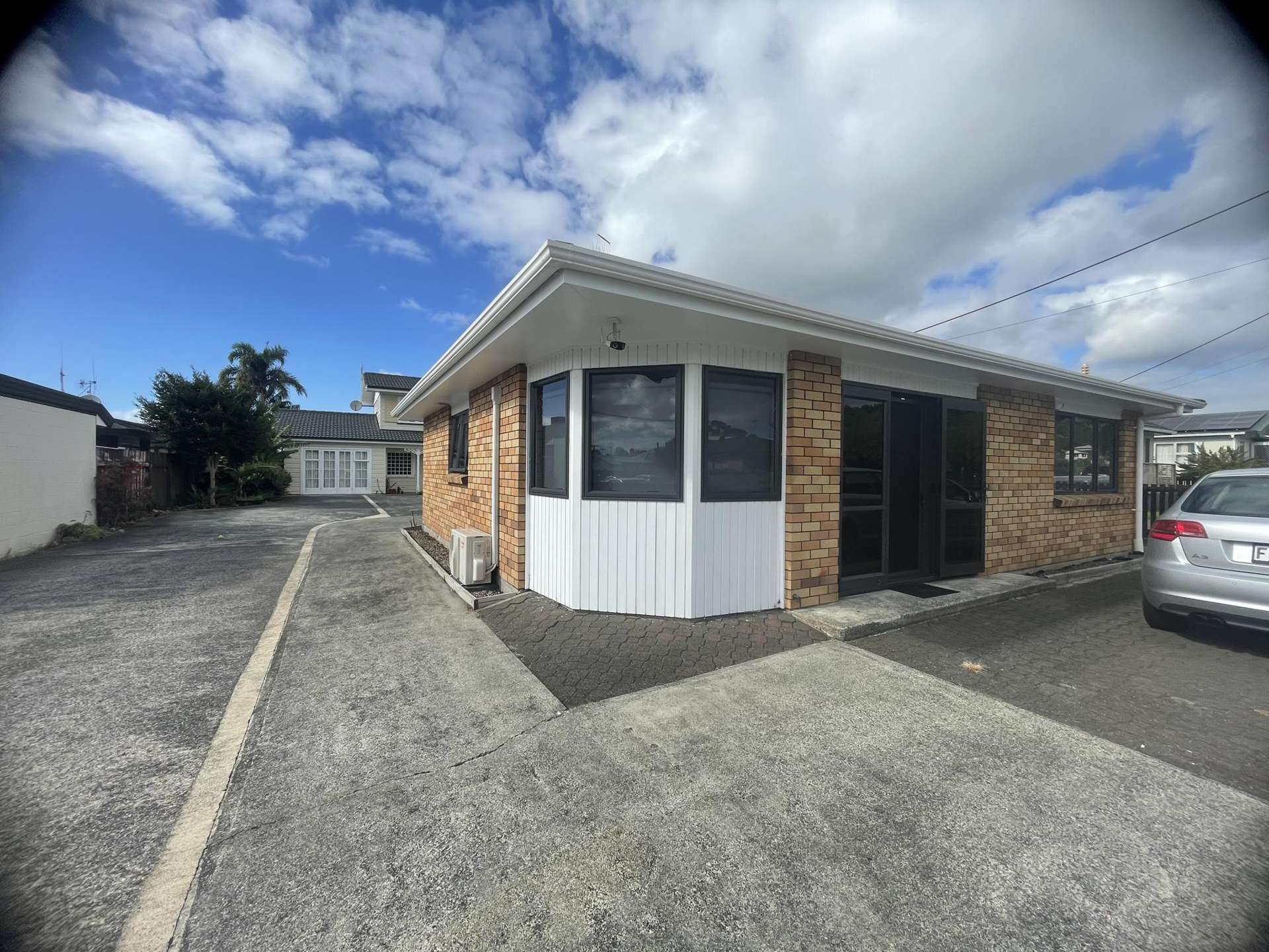 1/8 Lilian Street Kamo_0