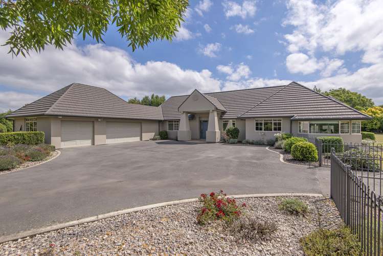 46 Stott Drive Darfield_29