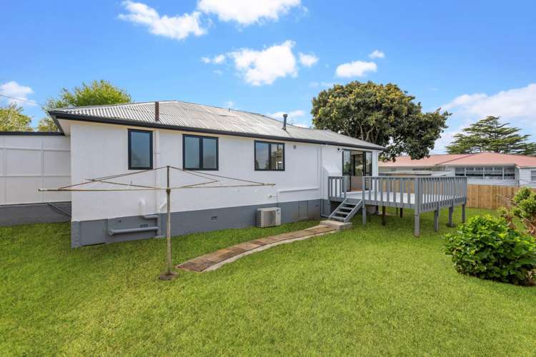 33 Frost Road Mt Roskill_14