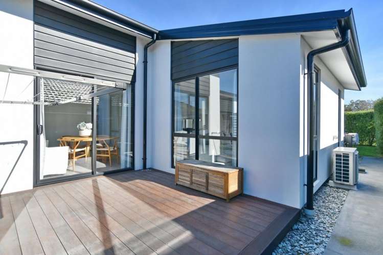 10 Jury Lane Woodend_27