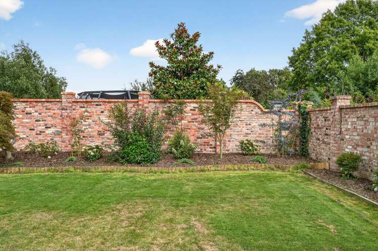 8 Miro Street Lansdowne_30