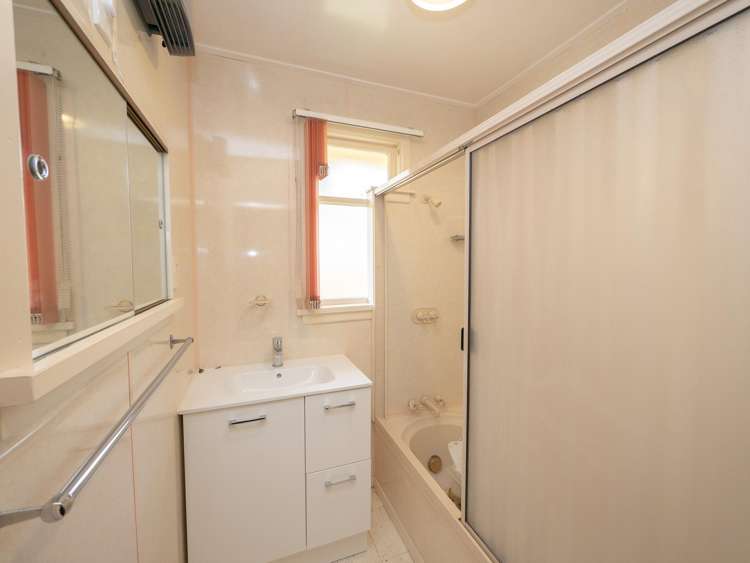 A/97 Wickliffe Terrace Port Chalmers_12