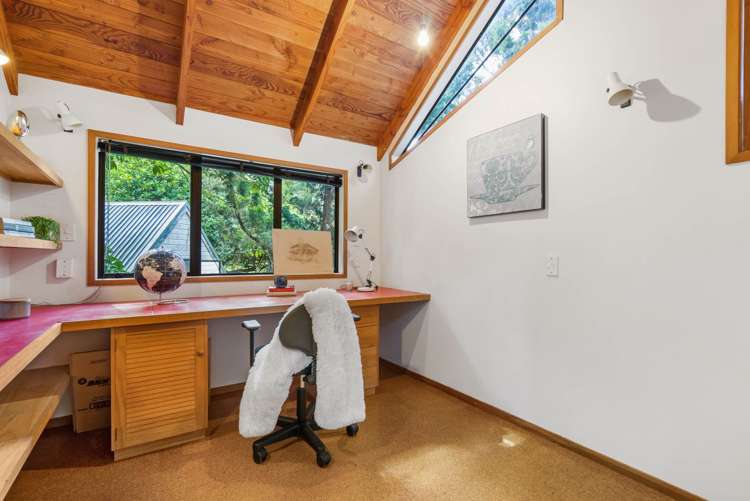 39 Longfellow Parade Glen Eden_13