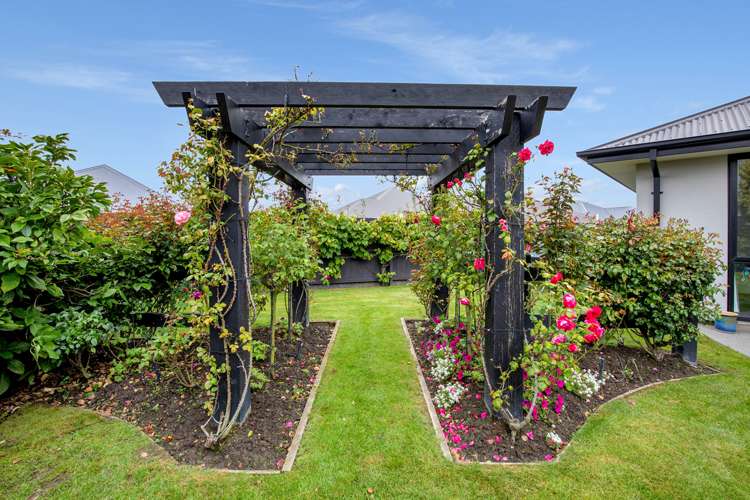 14 Louis Lane Rolleston_11