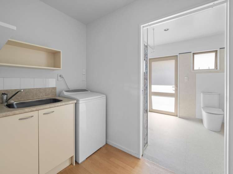 2/19 Tancred Street Ashburton_10