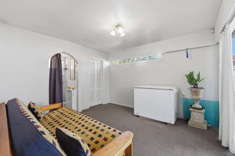 16 Rush Place Mangere_10