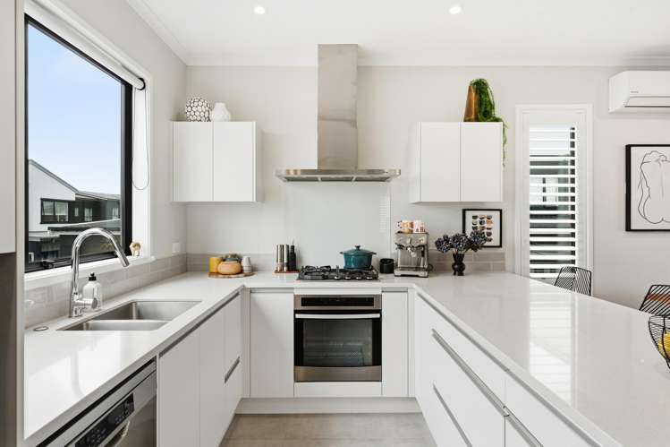 3 Malcolm Calder Road Hobsonville Point_13