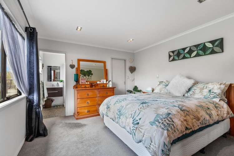 124 Boord Crescent Kumeu_24