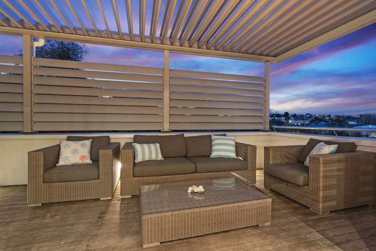 2/55 Parr Terrace Castor Bay_12