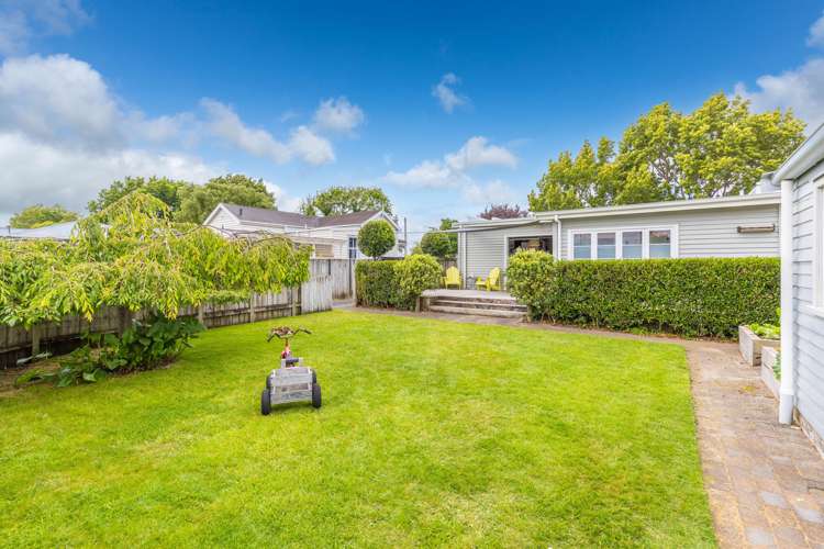 31 Firth Street Hamilton East_22