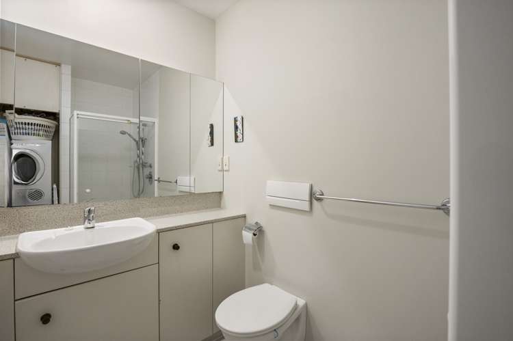 4e/15 Augustus Terrace Parnell_11