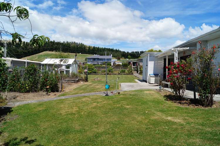 8 Allan Street Waikari_16