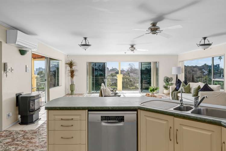 173a Esplanade Inner Kaiti_10