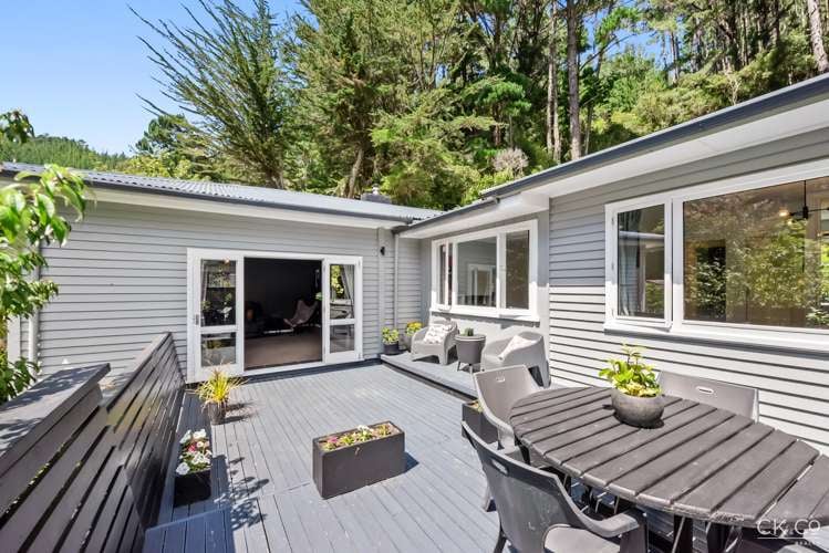 74 Elmslie Road Pinehaven_21