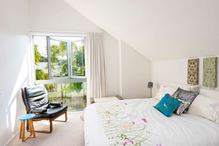 2/44 Pembroke Crescent Glendowie_13