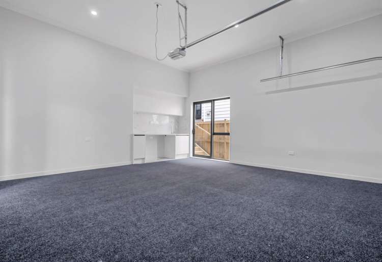 63 Koromeke Street Flat Bush_26