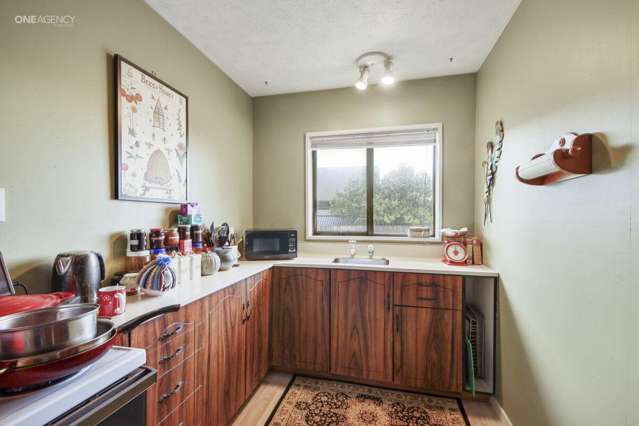 1B Sylvia Street Parklands_4