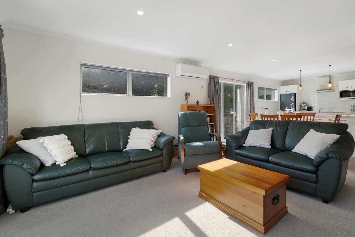 10B Waitete Road_4