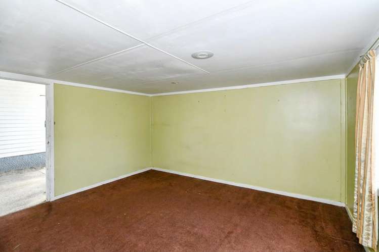 33 Thomas Road Mangere_12